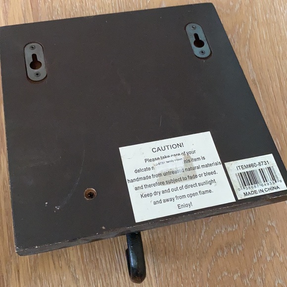 Family crown wall plaque (boutique) - Picture 7 of 7